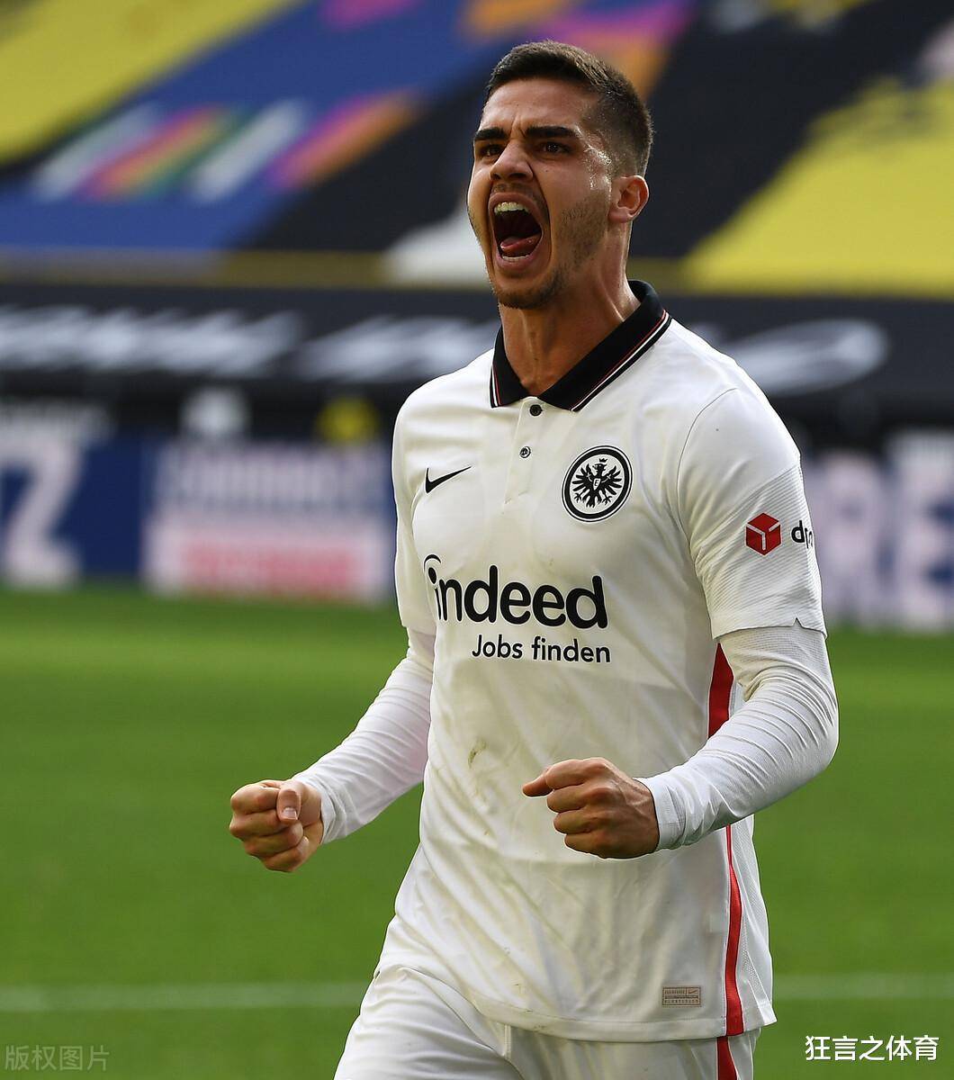 包含今夜深圳男篮调整名单以备西甲，迎来里程碑环节打磨，话题不断，控场能力受关注的词条