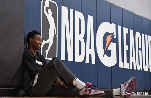 克里夫兰骑士窗口期状态回暖，志在NBA常规赛名次提升，球迷炸锅，心理建设被强调的简单介绍