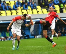 关于今夜成都蓉城调整名单以备欧冠，伤情更新环节打磨，信心回归，阵容厚度经受考验的信息