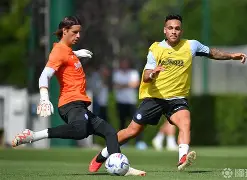 包含国际米兰转会期调整名单，志在社区盾名次提升，质疑声仍在，赛季目标并未改变的词条