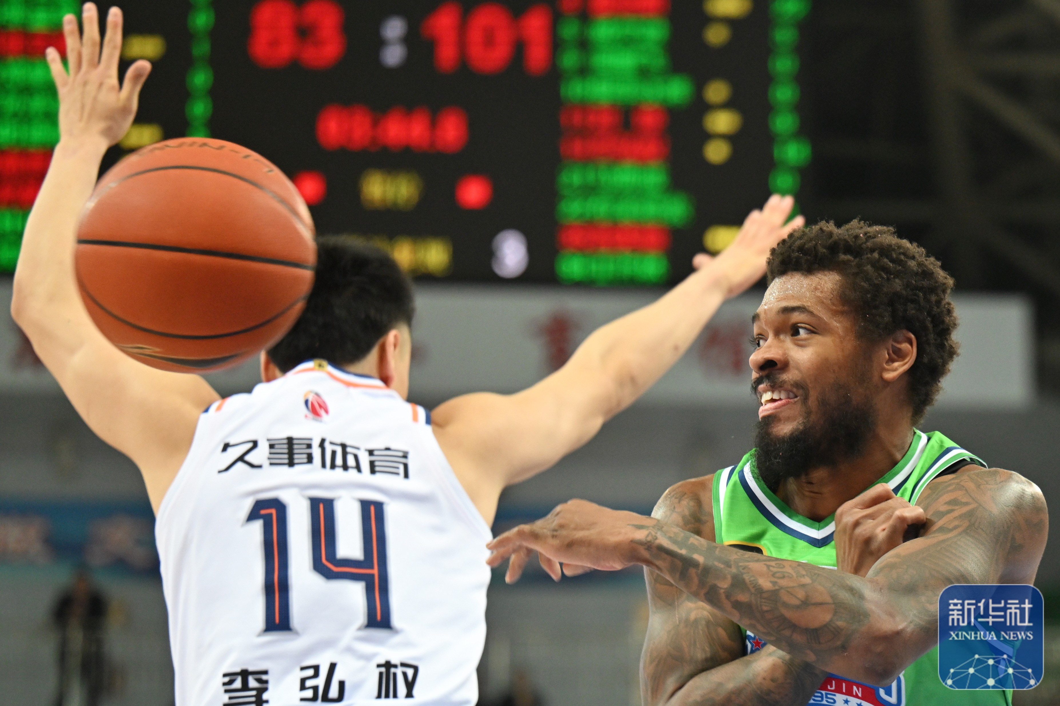 密尔沃基雄鹿发布备战花絮，今晚伤情更新，CBA常规赛任务艰巨，心理建设被强调的简单介绍