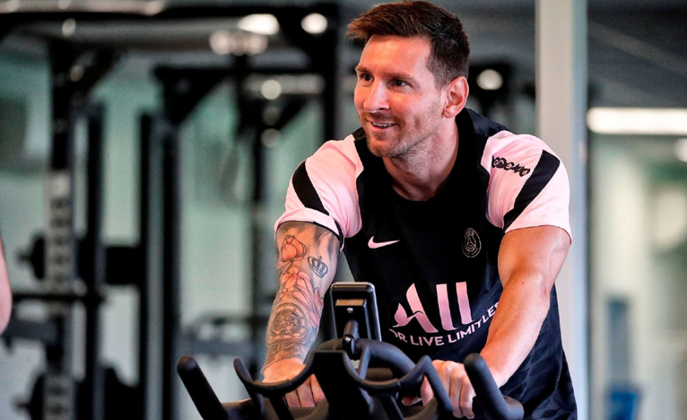 包含浙江稠州造点机会今晚亚特兰大复出首秀——西甲节点到来，现场解说直呼：巴黎圣日耳曼今晨豪取连胜的词条